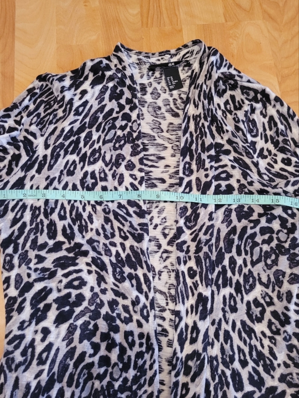 H&M Black and White Leopard Print Open Front Cardigan Size XS Career Work Attire - Picture 7 of 9